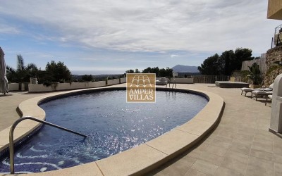  Fantástica villa con vistas panorámicas al mar.